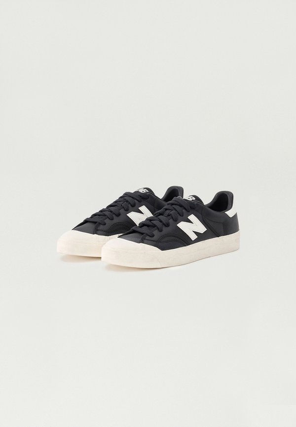 BB100 UNISEX - Trainers3
