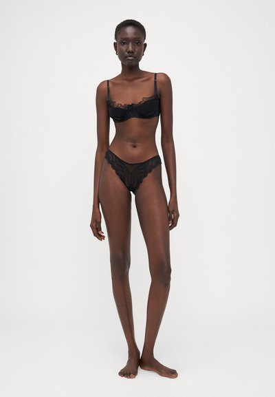 KIKI DE MONTPARNASSE LECHE MOI THONG - Τάνγκα - black