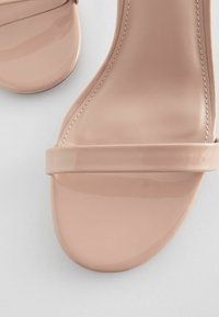Next FOREVER COMFORT SIMPLE  - Sandále - nude