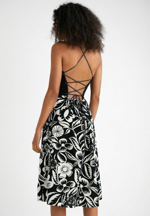 Freizeitkleid - black