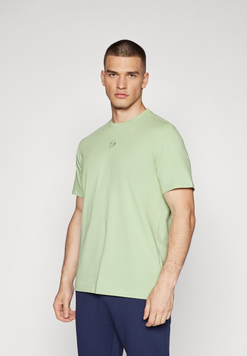 Buy Sergio Tacchini Club Tech Polo Hombres Color Petróleo, Azul Oscuro