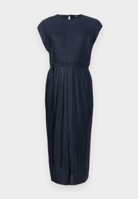 Abito midi blu navy con righe verticali, maniche a cappuccio, vita cintrata e dettaglio a chiave sulla schiena. Realizzato in un tessuto testurizzato.