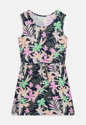 Robe sans manches bleu marine avec un motif floral rose, vert et beige, et une ceinture à la taille, posée à plat sur un fond blanc.