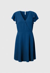 Krátký rukáv, šaty do délky kolen v TMAVĚ MODRÉ barvě, s úvazem a v-výstřihem. Vyrobeno z hladké tkaniny s splývavou sukní.