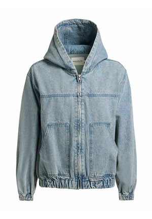 Světle modrá džínová bunda s kapucí, předním zipem, dvěma našitými kapsami, elastickými manžetami a lemem.
