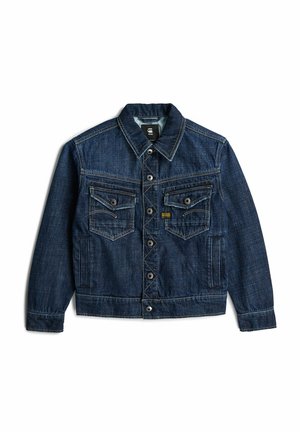 Dunkelblaue Jeansjacke mit Knopfleiste, zwei verschließbaren Brusttaschen, seitlichen Taschen und kontrastierenden Nähten auf weißem Hintergrund.