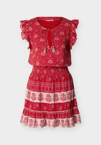 Robe rouge à motif floral avec manches courtes à volants, encolure en trou de serrure avec liens à pompons, taille élastique et jupe à volants avec bordures florales.