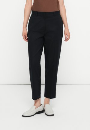 Chino - black