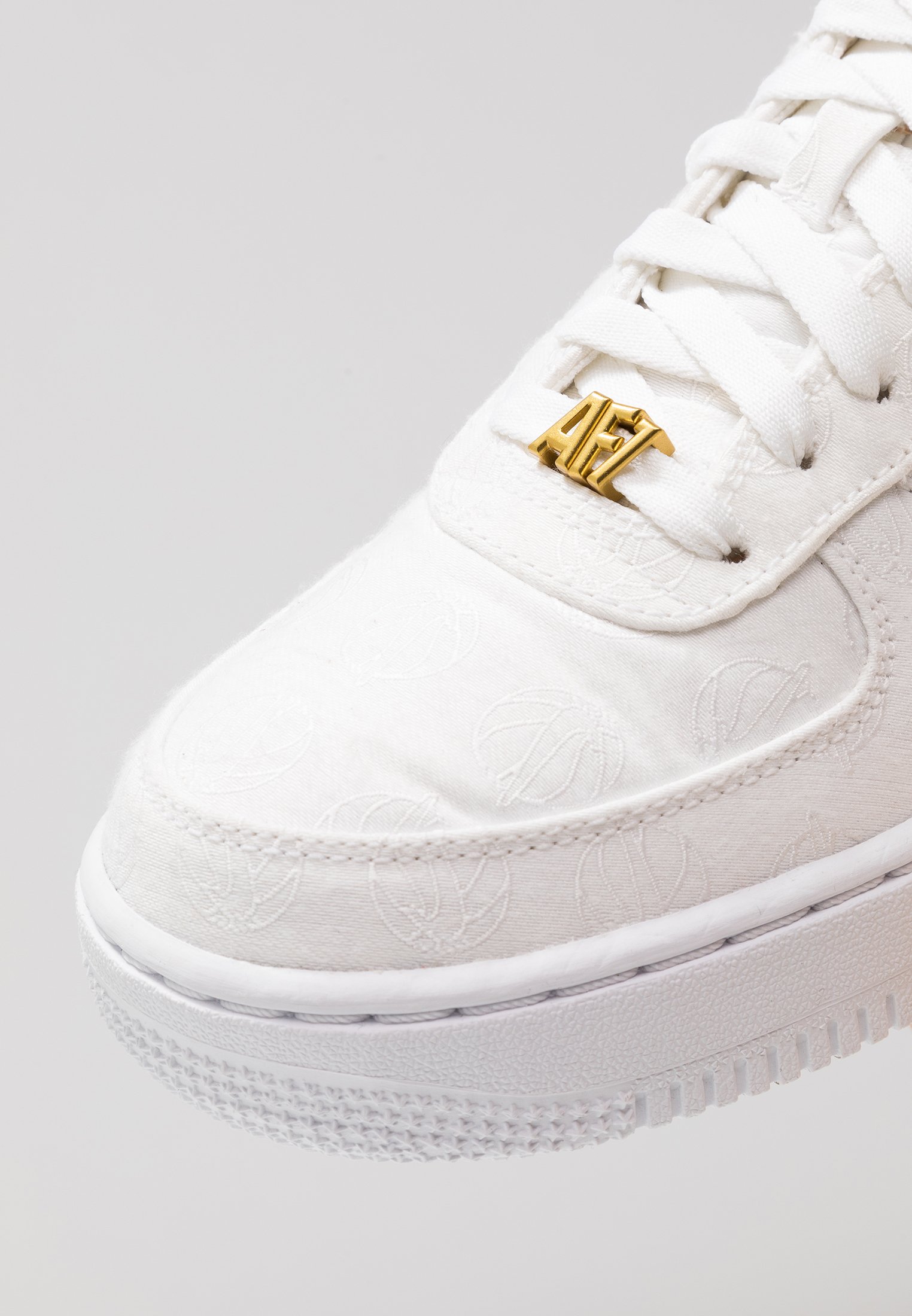 air force 1 07 lx white beige