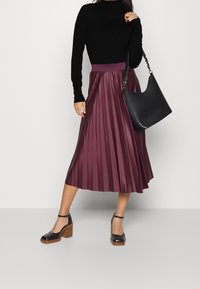 GAP Maglione - black