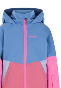 Giacca con cappuccio caratterizzata da una parte superiore blu con sezioni rosa e azzurro chiaro, chiusura con zip e logo in rosa sul petto.