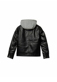 Czarna skórzana kurtka z szarym kapturem, o prostym designie, z napami na mankietach i gładką fakturą. Wyświetlony widok z tyłu.
