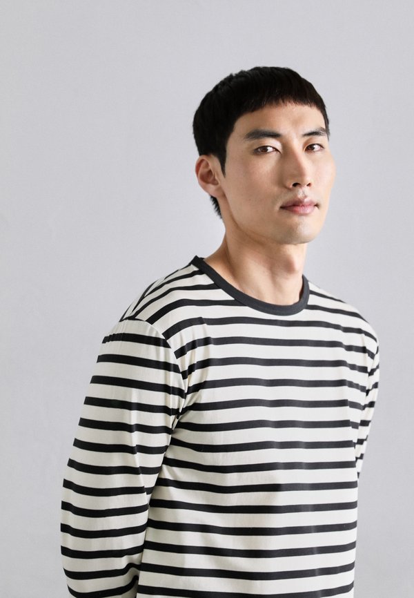 LINDEN  - Long sleeved top - dark ink3