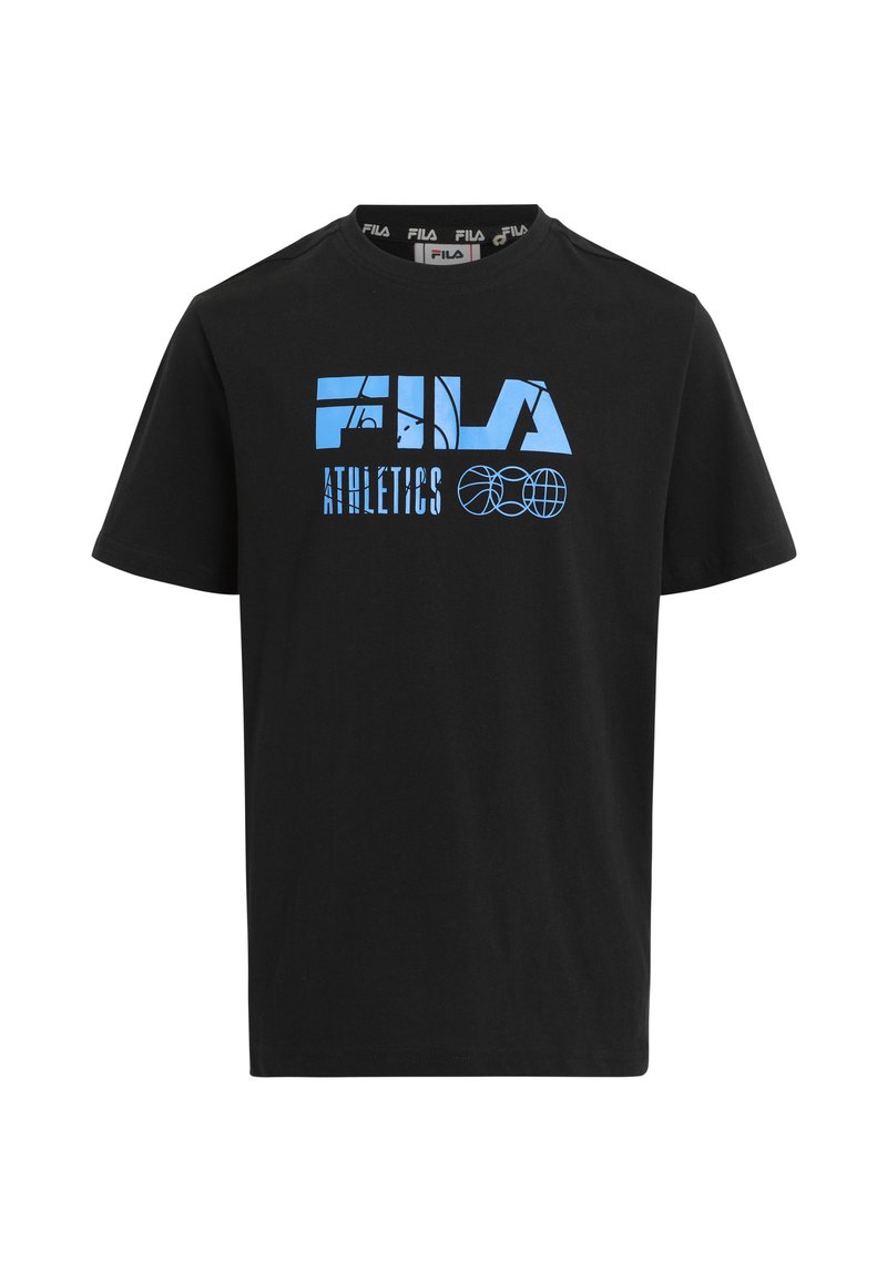 Camiseta de algodón negra con el logo azul "FILA ATHLETICS", mangas cortas y cuello redondo con ribete en contraste.