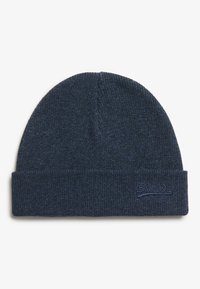 Gorro de punto en azul marino oscuro, con un puño doblado y una sutil textura de tela. Incluye un pequeño logotipo bordado en el lado.
