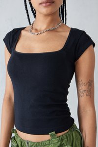 BDG Urban Outfitters ORLA SQUARE NECK - Základné tričko - black