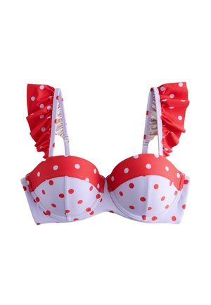Rood-witte bikini top met polkadots, ruches aan de bandjes en voorgevormde cups, weergegeven tegen een witte achtergrond.