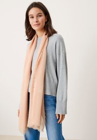 s.Oliver Sjaal - sand