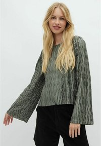 mbyM AZURIA-M - Bluza - balsam green