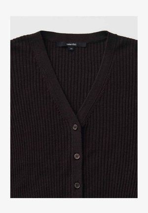 Dunkelbraune gerippte Strickjacke mit V-Ausschnitt und vier Knöpfen, Größe 36, Markenetikett "someday." am Kragen sichtbar.