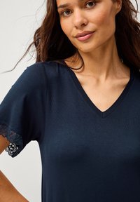 Ellos Collection MADILYN - Camisón - blau