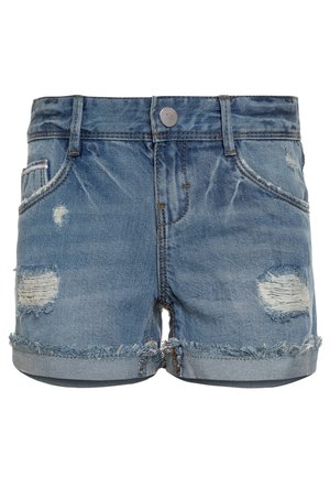 Blå denimshorts med frynsete kanter og slidte pletter foran, med bæltestropper, forlommer og knaplukning.