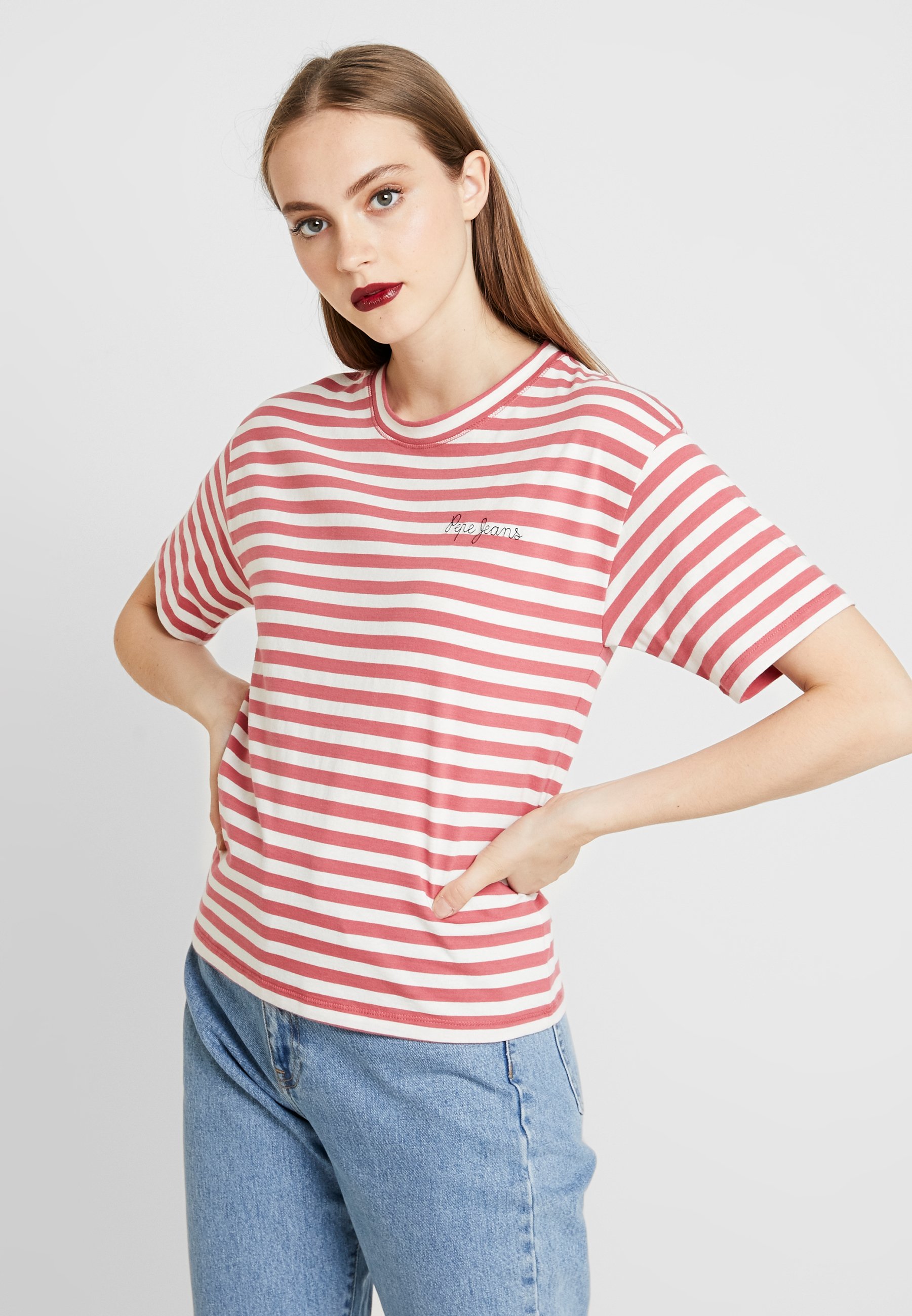 Pepe Jeans CLAIRE T shirts med print red dahlia Zalando.no Pepe Jeans MIRANDA - T-shirts med print - red