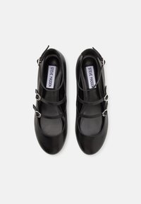 Steve Madden COLLEAGUE - Klasszikus sarkú cipők - black
