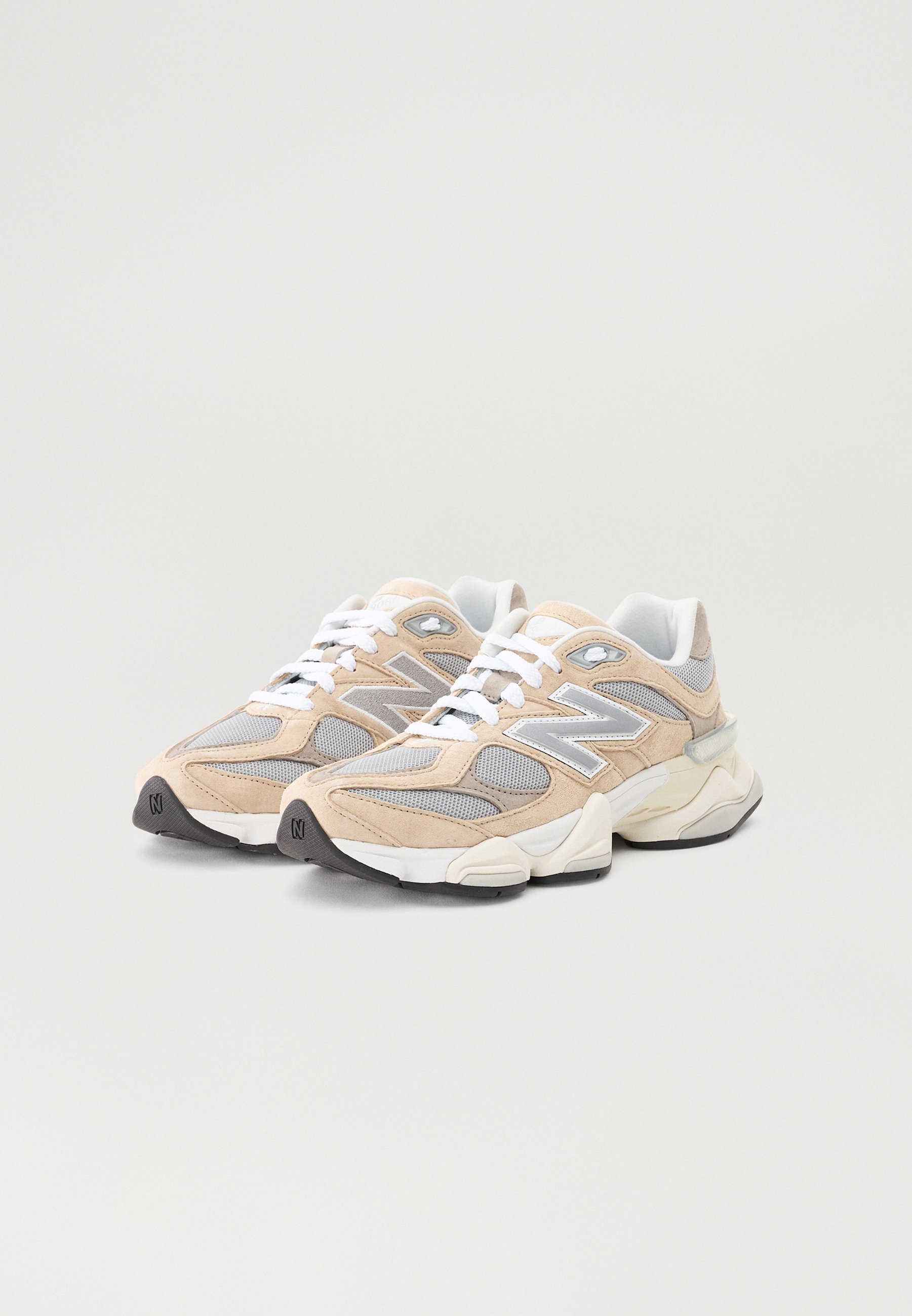New Balance 9060 UNISEX - Sneakersy niskie/taupe - Zalando.pl