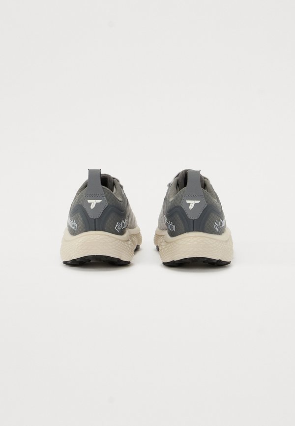 ESCAPE THRIVE TITANIUM - Hiking shoes2