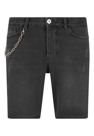 Crne traper kratke hlače ravnog kroja, s metalnim lančićem na pojasu i istrošenim detaljima na tkanini.
