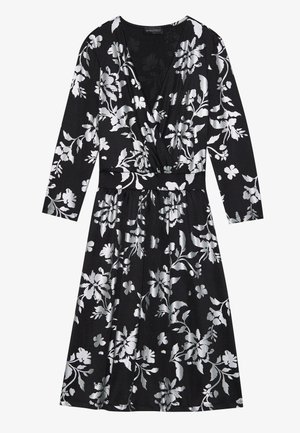 Rochie neagră cu imprimeu floral, cu mâneci lungi, având modele florale argintii, un decolteu în V și un talie cu curea. Material moale cu o fustă vaporoasă.
