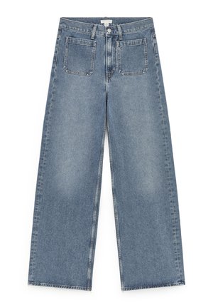 Helle blaue Jeans im weit geschnittenen Schnitt mit hoher Taille, vier Taschen und einem sauberen Finish; verfügt über einen strukturierten Stoff und eine gerade Silhouette.