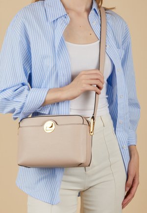 Coccinelle, LIYA - Cross body bag - pink