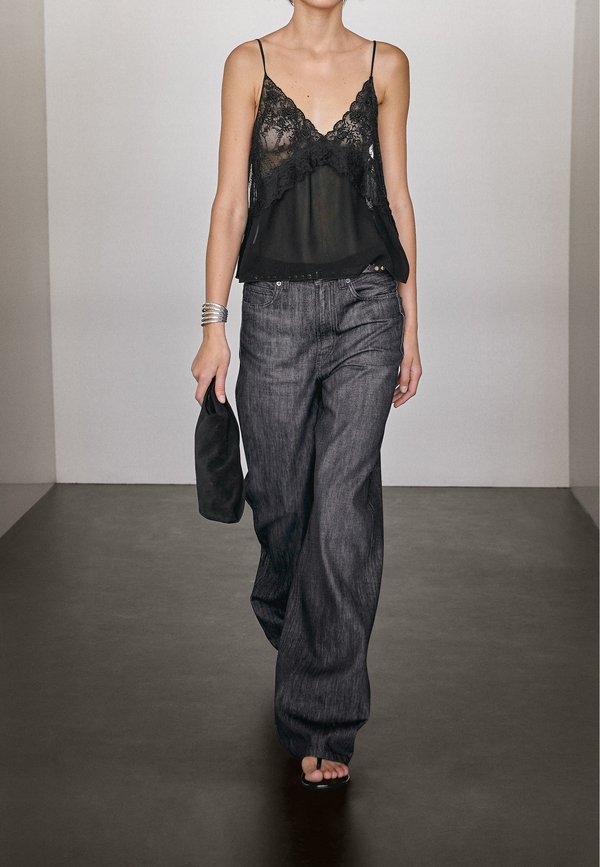 STRAPPY CAMISOLE - Top