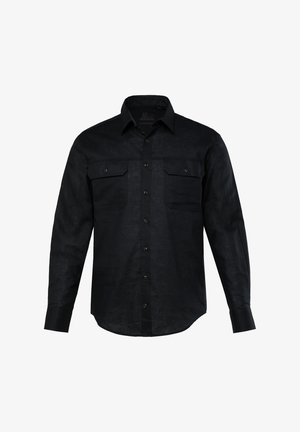 Schwarzes langärmliges Hemd aus Leinen mit Knopfverschluss, zwei Brusttaschen mit Klappen und klassischem Kragen.