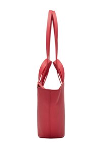 Rode leren tote bag met twee lange handvatten, een gestructureerde vorm, een gladde textuur en zichtbare stiksels langs de naden.