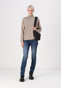 Selected Femme SLFCILLE  - Jumper - irish cream/melange