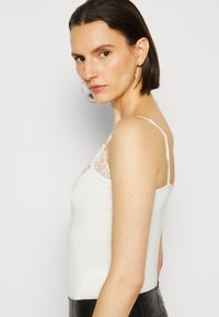 Morgan BETTY - Top - off white