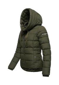 Groene pufferjack met een hoge, oversized capuchon, gestikte ontwerp, voorrits en ribgebreide manchetten. Heeft logo-details en drukknoopsluitingen.