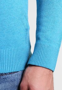 Hollister Co. Stickad tröja - mottled blue