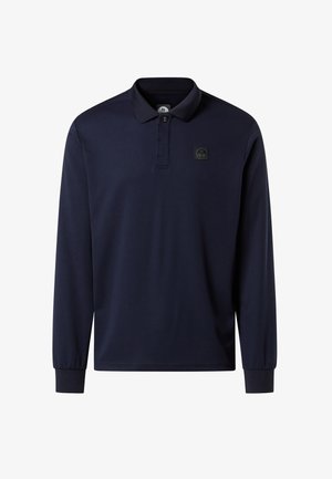 Polo manches longues bleu marine en tissu lisse, avec un col, une patte de boutonnage à trois boutons, et un petit écusson carré logo.