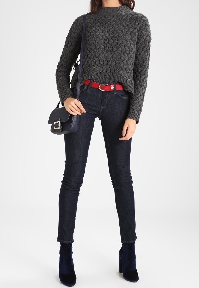 Even&Odd Sweter