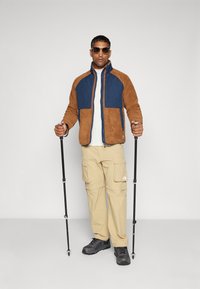 Fjällräven VARDAG PILE JACKET M - Jakna od flisa - chestnut/navy