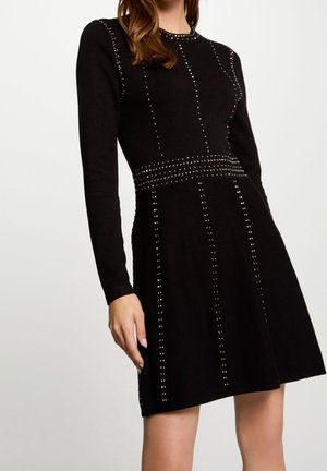 Pletené šaty - black