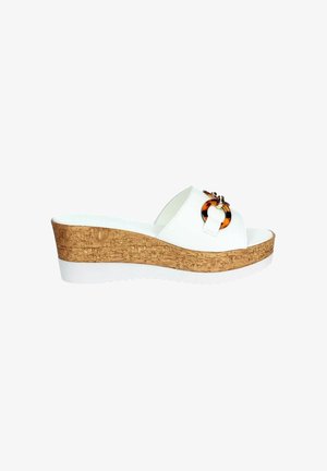 Cinzia Soft, CINZIA SOFT - Ciabattine con tacco - bianco