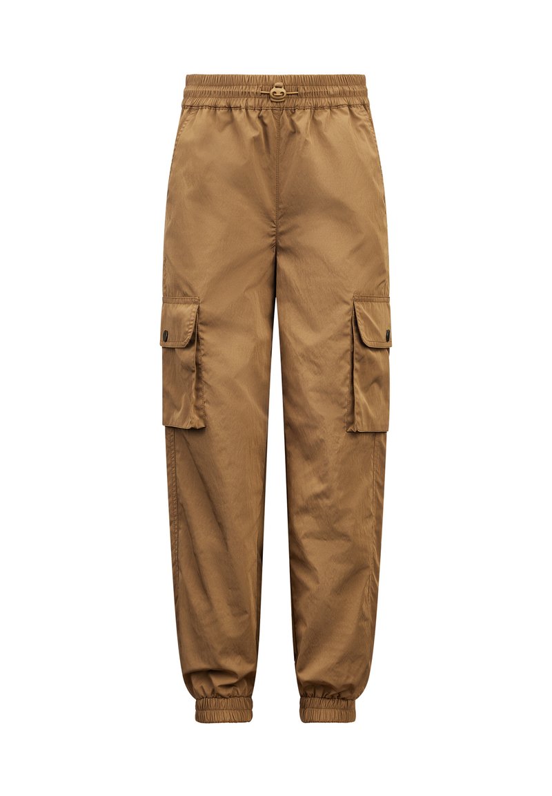 Cargo broek van bruin nylonmateriaal met een elastische tailleband, twee zijzakken en gathered enkels. Beschikt over platte opbergzakken.