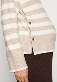 Anna Field MAMA Pullover - beige/off-white