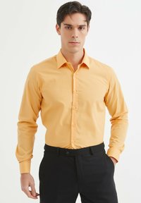 Non sélectionné, orange