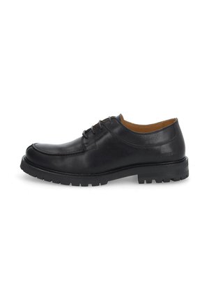 Chaussure noire en cuir à lacets avec un bout rond, empeigne texturée et une semelle en caoutchouc épaisse et robuste. Doublure intérieure marron. Détail de couture simple.